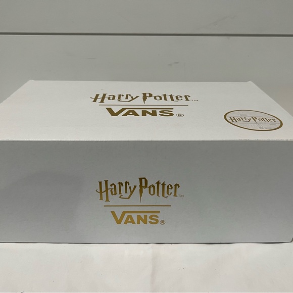 Vans X Harry Potter Old School Golden Snitch Men’s 7 Women’s 8.5 NWT - Picture 10 of 10